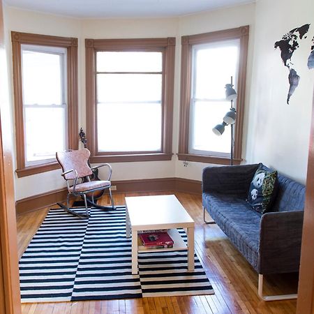 My Cousins Place Burlington Bagian luar foto