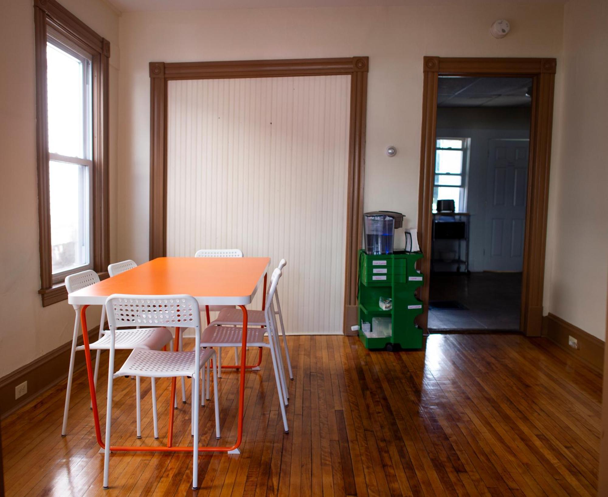 My Cousins Place Burlington Bagian luar foto